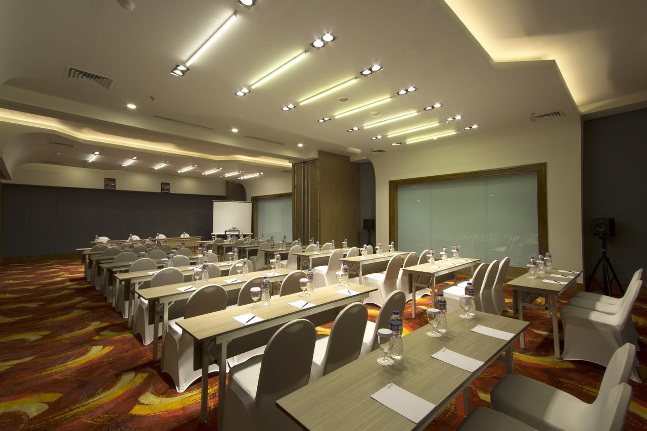 Mercure Bandung Nexa Supratman מראה חיצוני תמונה