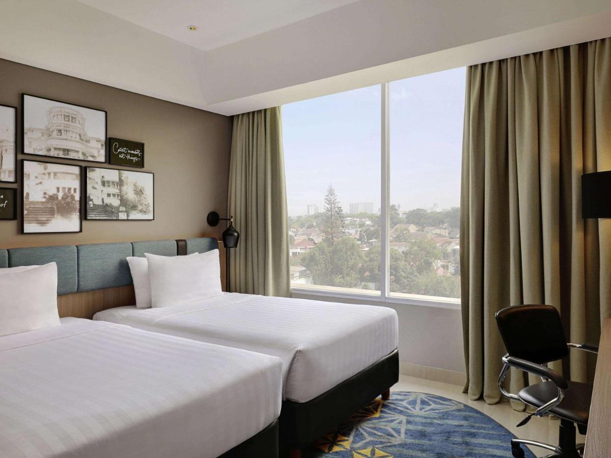 Mercure Bandung Nexa Supratman מראה חיצוני תמונה